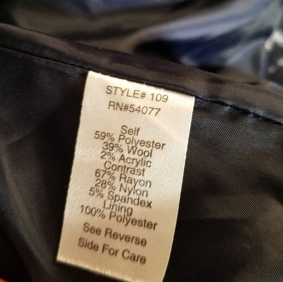 Cabi Damask Textured Blazer Coat in Navy Blue - Picture 8 of 9